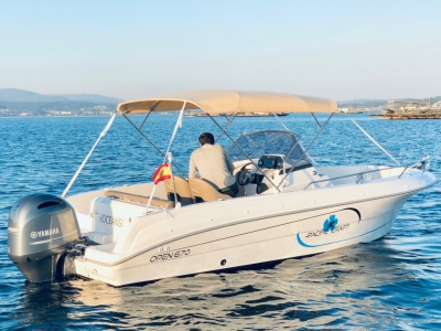 Quicksilver Pacific Craft 670