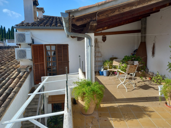 Grosses Stadthaus mit Terrasse Pollensa Altstadt