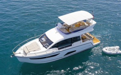 Sealine F430