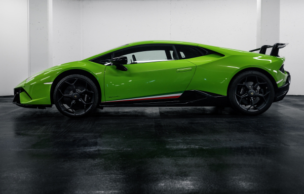 Lamborghini Huracan Performante