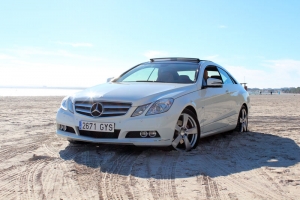 Mercedes Benz CLK Cabriolet für 4 Personen zu mieten