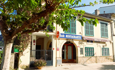 Bar - Restaurant mit Wohnung in Pollensa